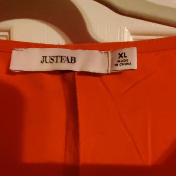 Blouse - Picture 2 of 2